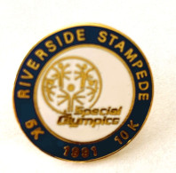 PINS SPECIAL OLYMPICS RIVESIDE STAMPEDE  5 K 10 K 1991/ 33NAT - Jeux Olympiques