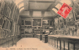 FRANCE - Troyes - Le Musée - Vue Sur Une Salle De Peinture - Carte Postale Ancienne - Troyes