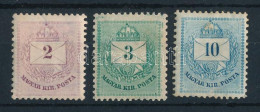 * 1881 3 Db Bélyeg, A 3kr Festékfoltokkal (2kr Saroktörés / Folded Corner, 10kr Rozsda, Alul Sérülés / Stain, Damaged Be - Autres & Non Classés