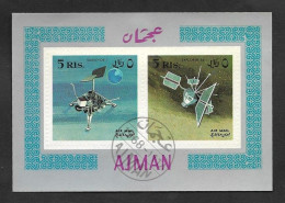 SE)1968 ARAB EMIRATES  FROM THE SPACE SERIES, SATELLITES, SOUVENIR SHEET, MINT - Altri & Non Classificati