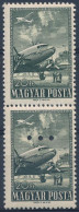 ** 1957 Az 1950. Repülő (V.) Záróértéke 20Ft Függőlegesen összefüggő Párban, Az Egyik Hármaslyukasztással, A Magyar Post - Autres & Non Classés