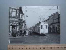 Photo Cliché J. BAZIN - Quaregnon - 4 Pavés - Rue Jules Destrée - Tram - Tramway - Ligne 7 - Quaregnon