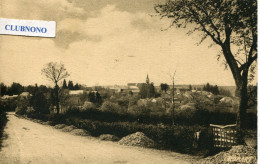 CPA - QUARRE-LES-TOMBES - VUE GENERALE SUR LA ROUTE DE VEZELAY (ETAT PARFAIT) - Quarre Les Tombes