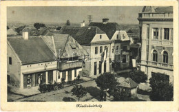 T2/T3 1943 Kézdivásárhely, Targu Secuiesc; Utca, Magyar Zászlók / Street With Hungarian Flags (EB) - Unclassified