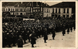 ** T2/T3 1938 Rozsnyó, Roznava; Bevonulás, "Mindent Vissza" Díszkapu, Seidl és Neumann üzlete, Stigutz Szálloda, étterem - Unclassified