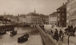 ** T2 Copenhagen, Kobenhavn; Ved Stranden / Boats - Non Classificati