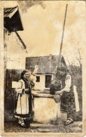 ** T3/T4 1938 Pietris, Romanian Folklore, Spinning Woman. Photo (surface Damage) - Non Classés