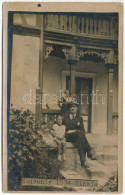 * T3 1934 Sinaia, Villa, Family Group Photo (fl) - Non Classés