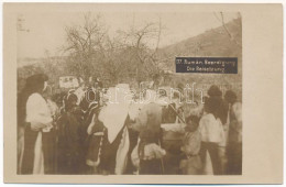 * T2 Rumän. Beerdigung. Die Beisetzung / Román Temetés, Folklór / Romanian Folklore, Funeral. Photo - Zonder Classificatie