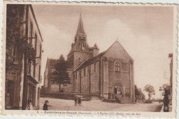 Mayenne :  AMBRIERES Le  GRAND : L  église - Ambrieres Les Vallees