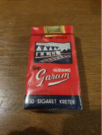 Ancien Paquet De Cigarettes Pour Collection Garam Intact - Otros & Sin Clasificación