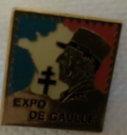 Pin S Général DE GAULE - Beroemde Personen