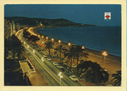 06. NICE – La Promenade Des Anglais La Nuit / Blason / Vieilles Voitures (voir Scan Recto/verso) - Nizza By Night