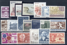 REF 002 > DANEMARK < Yvert  Entre N° 529 Et 620 * *  19 Valeurs Neuf Luxe MNH * * - Collections