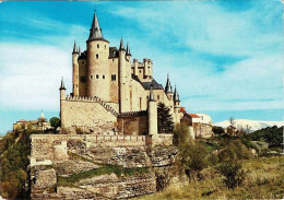 Postal Segovia. El Alcázar. Castillos De España No. 11 - Otros & Sin Clasificación