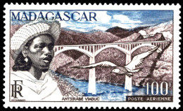 Madagascar 1952 100f Antsirabe Viaduct Unmounted Mint. - Ungebraucht