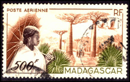 Madagascar 1952 500f Woman And Forest Road Fine Used. - Oblitérés