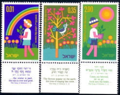 518 Israel Enfant Child Fleur Flower Bird Oiseau MNH ** Neuf SC (ISR-13a) - Neufs (avec Tabs)