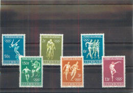 REF 002 > LUXEMBOURG < Yvert  N° 716 / 721 * *  Neuf Luxe MNH * * > ESCRIME VELO CYCLISME FOOTBALL ATHLETISME - Neufs