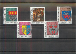 REF 002 > LUXEMBOURG < Yvert  N° 1036 / 1040 * *  Neuf Luxe MNH * * > BLASON HERALDIQUE - Neufs