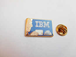 Beau Pin's En Zamac , Informatique , IBM , Libre Service Bancaire , Non Signé - Informática