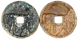 2 Bronzegussamulette O.J. Mit Quadratischem Mittelloch. Pferd R./Bai Yi, Oben 3 Punkte. Je 34 Mm. Beide Sehr Schön. Grun - Cina