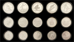 Komplette Sammlung Der Silbermünzen 1984 Zur Winterolympiade Sarajevo. 15 Münzen. Je 5 X 100, 250 Und 500 Dinara, In Sam - Yugoslavia