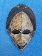 Afrique - Ancien Masque Africain En Bois à Identifier - Arte Africano