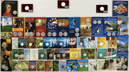 Karton Mit 48 X 5 Euro Silbergedenkmünzen Aus 2002 Bis 2022, In 46 Originalblistern (teils Mit Gebrauchsspuren), Außerde - Oesterreich