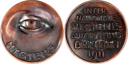 Bronzemedaille 1911 Auf Die Internationale Hygiene-Ausstellung. Auge/6 Zeilen Schrift. 50,5 Mm. In Originalschatulle. Vo - Goldmünzen