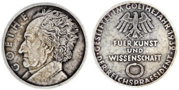 Ehrenpreis Des Reichspräsidenten 1932 Von Walter Raemisch, Für Kunst Und Wissenschaft. Silber 62 Mm; 100,46 G. Verliehen - Other & Unclassified