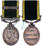 Silbermedaille For Efficient Service Am Band Mit Spange Krone Und Spange INDIA. 40 X 33 Mm; Gesamtgewicht 32,20 G. Rand: - Non Classés