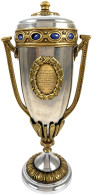 Pokal Zum 25j. Stiftungsfest 1908 Des Vereins Ehem. Leib Garde Husaren In Potsdam. Höhe 37 Cm. Deckel Fixiert. Einige De - Sonstige & Ohne Zuordnung