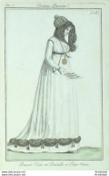 Gravure De Mode Costume Parisien 1799 N° 128 (An 7) Bonnet Voile En Dentelle - Etsen