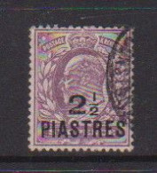 BRITISH  LEVANT    1910    2 1/2pi  On  6d  Purple    USED - Brits-Levant