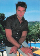 CELEBRITE - Chanteur - Ricky Martin - Carte Postale - Chanteurs & Musiciens