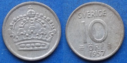SWEDEN - Silver 10 öre 1957 TS KM# 823 Gustav VI Adolf (1950-1973) - Edelweiss Coins - Suède