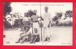 E-Congo-34P255  LOANGO, Auxiliaires Noirs Pour Les Travaux De La Mission Du Chemin De Fer, Cpa  - Other & Unclassified