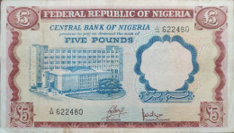 NIGERIA 5 POUNDS 1968 P-13a VF++ SERIES 34 622480 - Nigeria