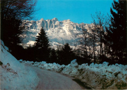 38 - Saint Hilaire Du Touvet - Jeux D'ombre Et De Lumière - Hiver - Neige - CPM - Carte Neuve - Voir Scans Recto-Verso - Saint-Hilaire-du-Touvet