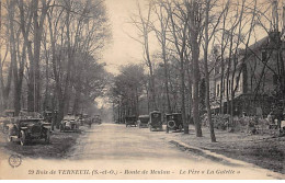 Bois De VERNEUIL - Route De Meulan - Le Père " La Galette " - Très Bon état - Verneuil Sur Seine