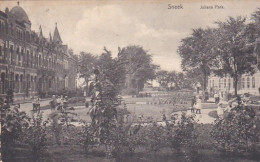 481229Sneek, Juliana Park. – 1912.(zie Hoeken En Randen) - Sneek