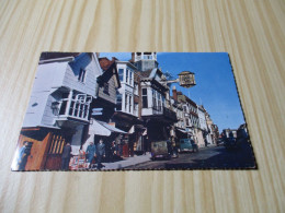 CPSM Guildford (Royaume-Uni).High Street - Carte Animée. - Surrey