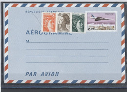 AEROGRAMME -N°1007 -AER   -CONCORDE - 2,35 F+ (N°1964 +N°1968 + N°2183 )NOUVEAU TARIF 1982 = 3,10 - Aerogramme