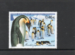 BIRDS - TAAF - 2003- EMPEROR PENGUINS  MINT NEVER HINGED, SG CAT £6.25 - Pingueinos