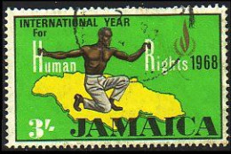 524 Jamaica Man On Island Ile (JAM-46) - Cricket