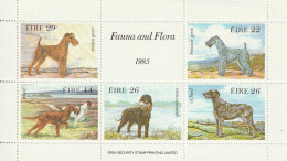 IRLANDE - BLOC N°4 ** (1983) Chiens De Race - Hojas Y Bloques