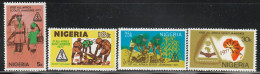 NIGERIA - N°339/42 ** (1977) Scoutisme - Nigeria (1961-...)
