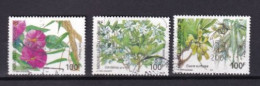 NOUVELLE CALEDONIE Dispersion D'une Collection Oblitéré Used  2004 - Used Stamps