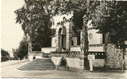 Portugal - Braga - Bom Jesus - Portico Do Escadorio - Braga